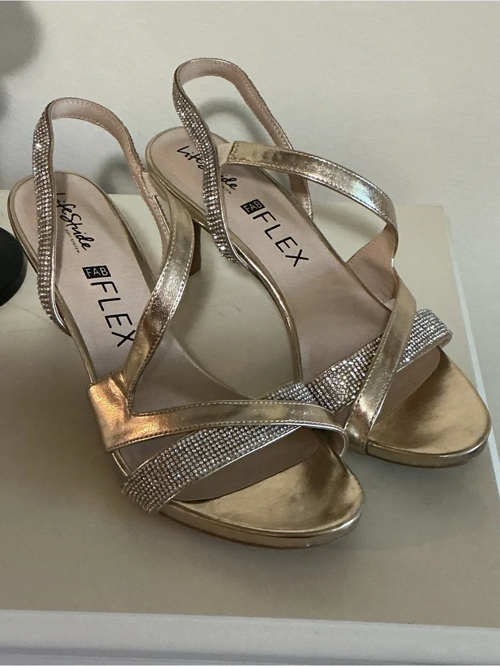 Life stride Flex Metallic Gold Rhinestone Slingback Heels Size 10 NWOT